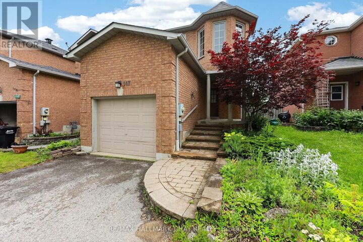 Property Photo:  147 Bruce Crescent  ON L4N 8K2 