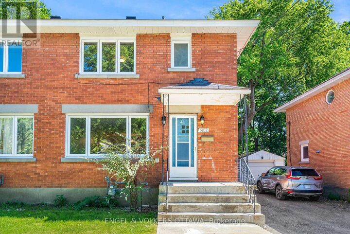 Property Photo:  1402 Kilborn Avenue  ON K1H 6L8 