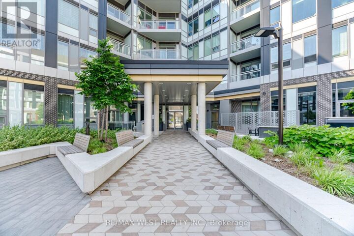 Property Photo:  2501 Saw Whet Boulevard 224  ON L6M 5N2 