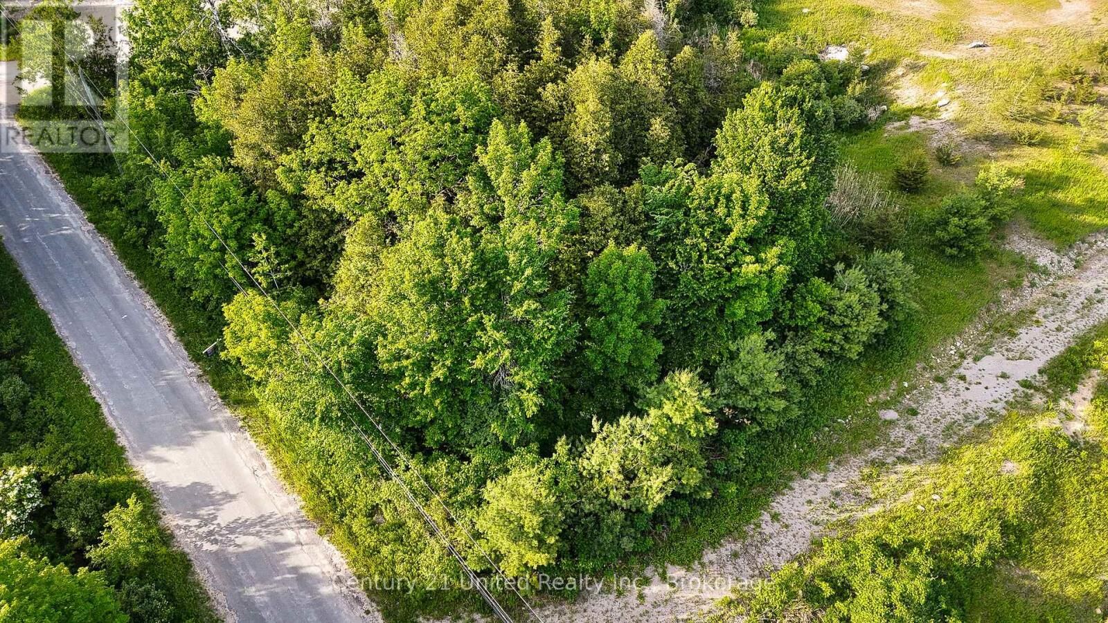 Property Photo:  833 Iron Woods Dr Part 1  ON K0L 3A0 