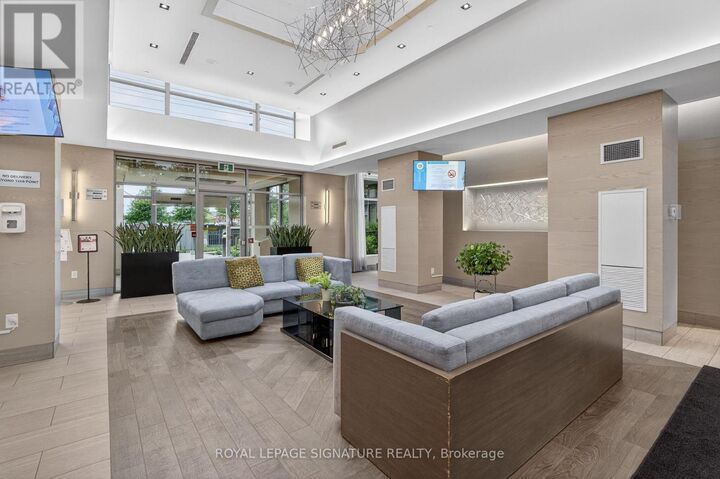 Property Photo:  4633 Glen Erin Drive 1710  ON L5M 0Y6 