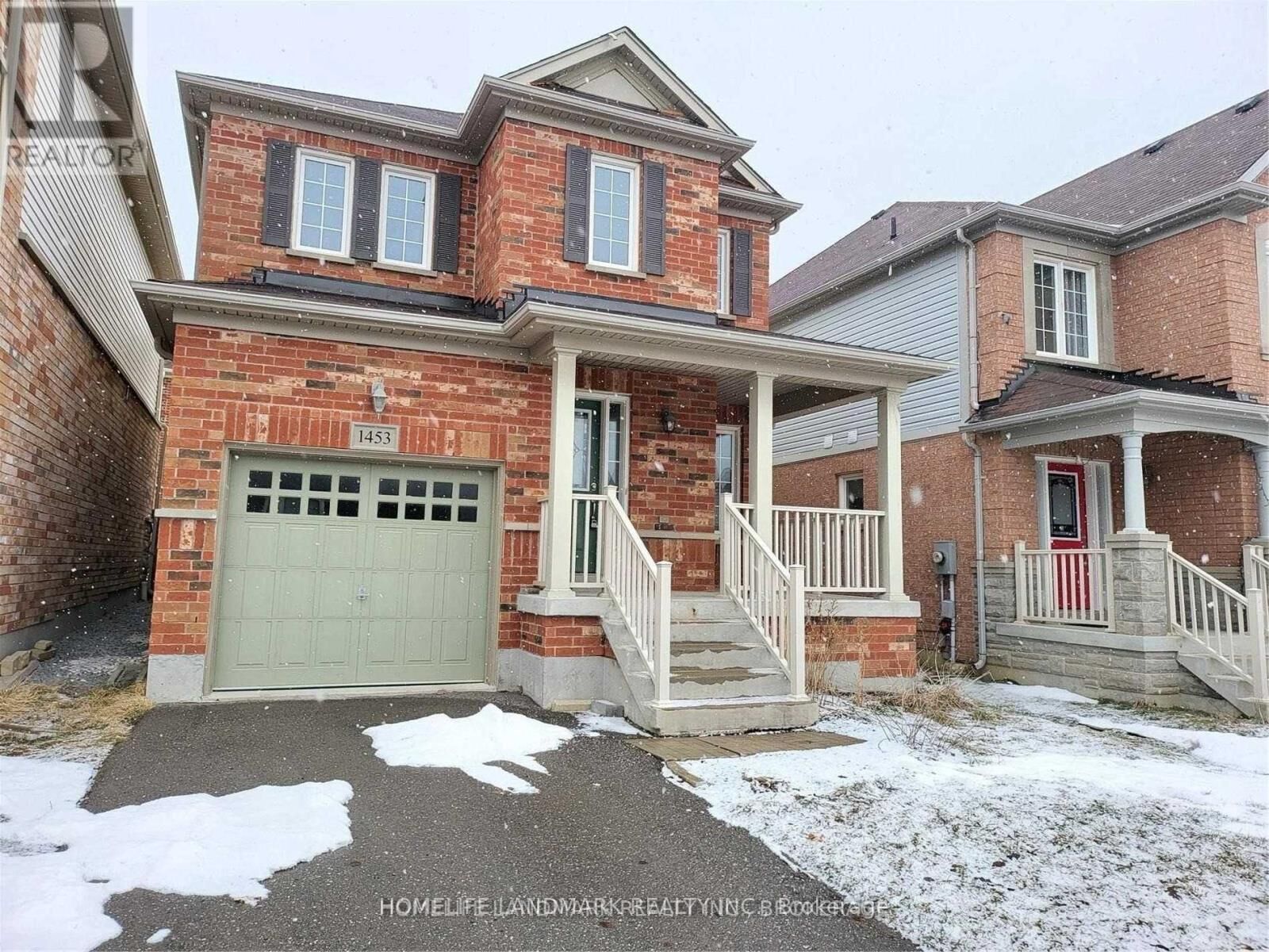 Property Photo:  1453 Rennie Street  ON L1K 0N9 
