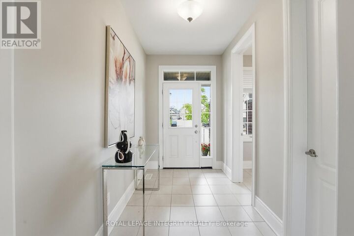 Property Photo:  224 Ponderosa Street  ON K2S 1E7 