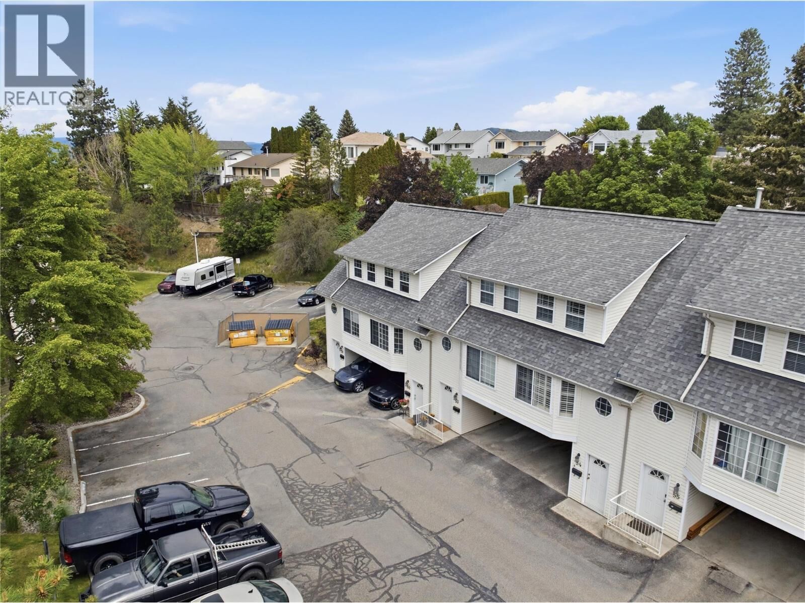 Property Photo: 2020 Robson Place 52 BC V2C 2N2