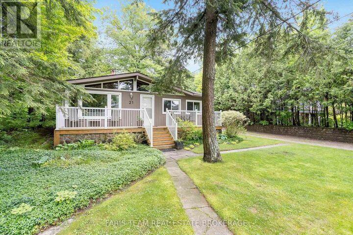 Property Photo:  21 East Beach Road  ON L9M 0M6 