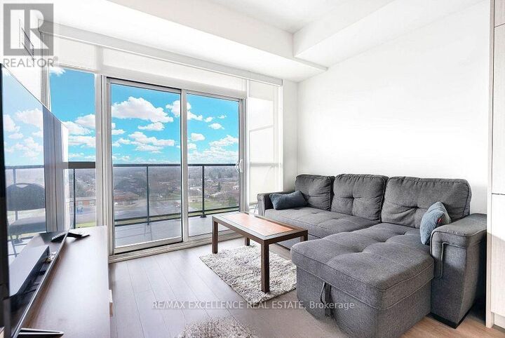 Property Photo:  50 George Butchart Drive 922  ON M3K 2C5 