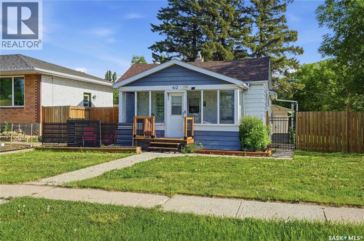 Property Photo:  412 Vaughan Street  SK S6H 5N2 