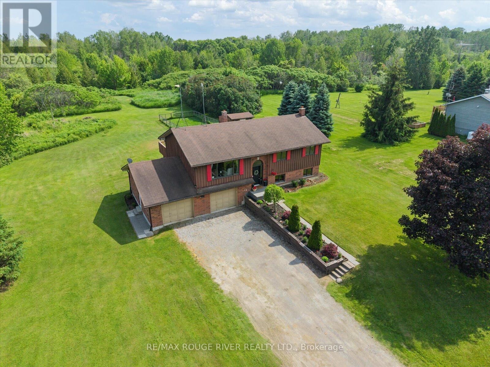 Property Photo:  1325 Lakeshore Road  ON L1A 3V7 