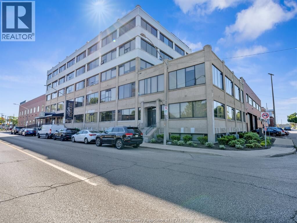 Property Photo: 2109 Ottawa Street 201 ON N8Y 1R8