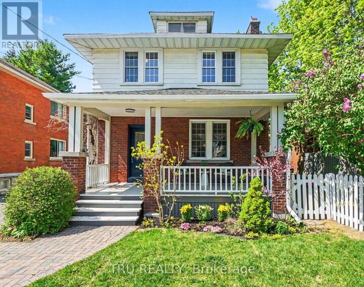 Property Photo: 5 Grove Avenue ON K1S 3A5