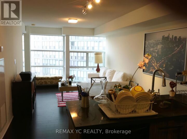 Property Photo: 11 St Joseph Street 501 ON M4Y 3G4