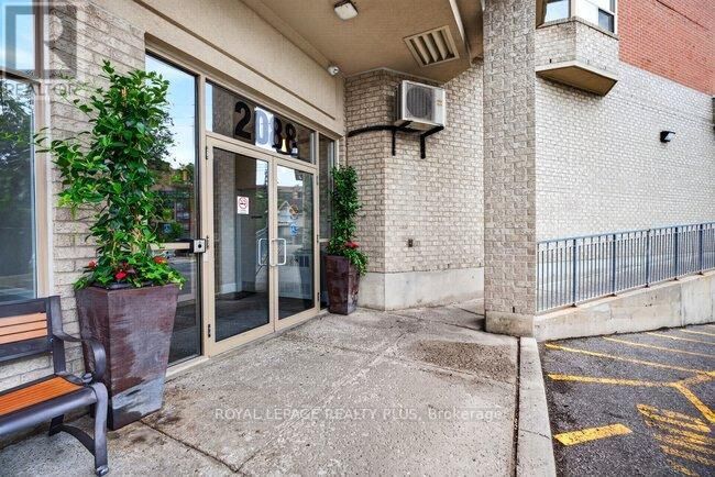 Property Photo: 2088 Lawrence Avenue West 412 ON M9N 3Z9