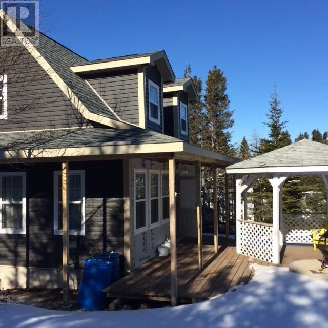 Property Photo: 20 West Main Road NL