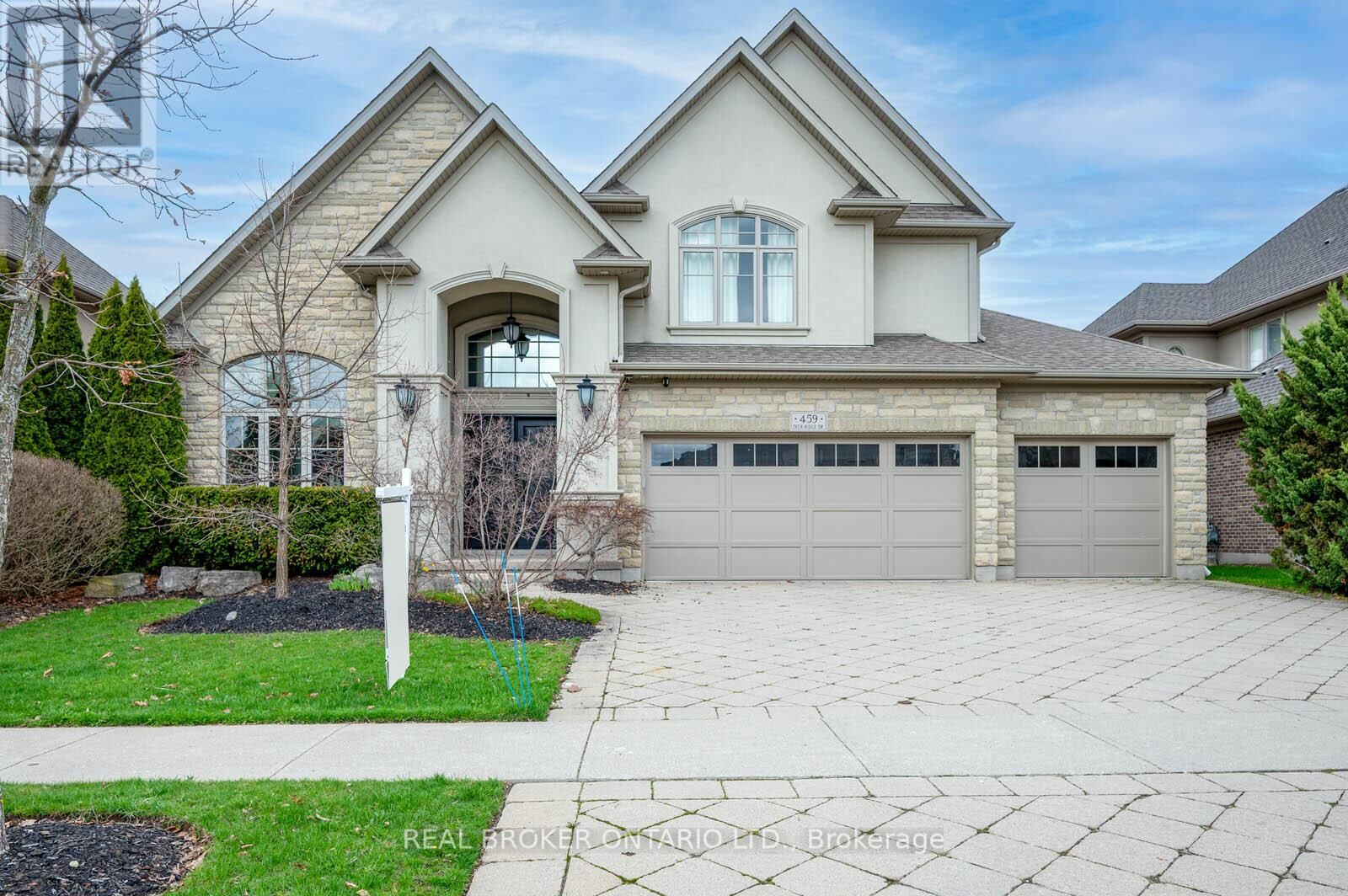 Property Photo:  459 Deer Ridge Drive  ON N2P 0A7 