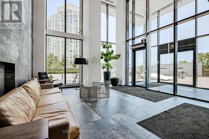 Property Photo:  20 Thomas Riley Road West 207  ON N9B 1B1 