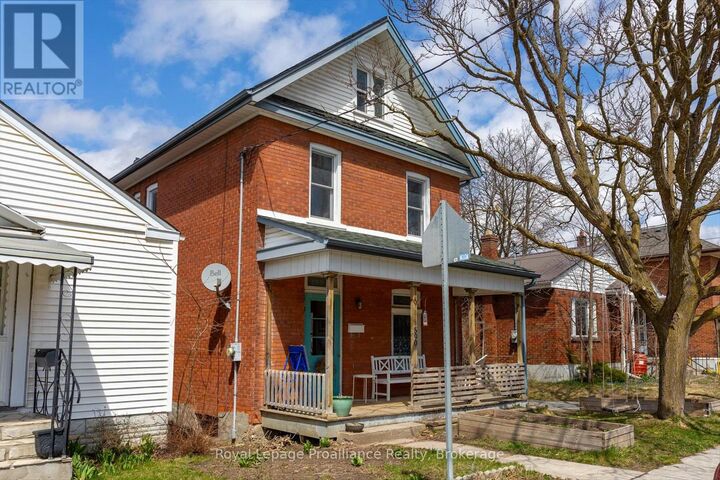 Property Photo:  590 Murray Street  ON K9H 2V1 