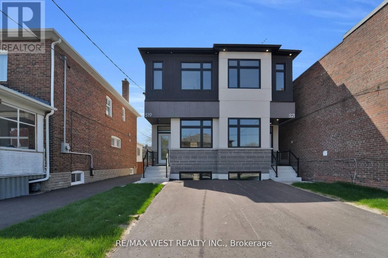 Property Photo: 521 St Johns Road Lower ON M6S 2L7