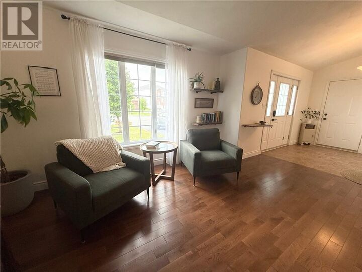 Property Photo:  49 Equinox  ON P3B 0B6 
