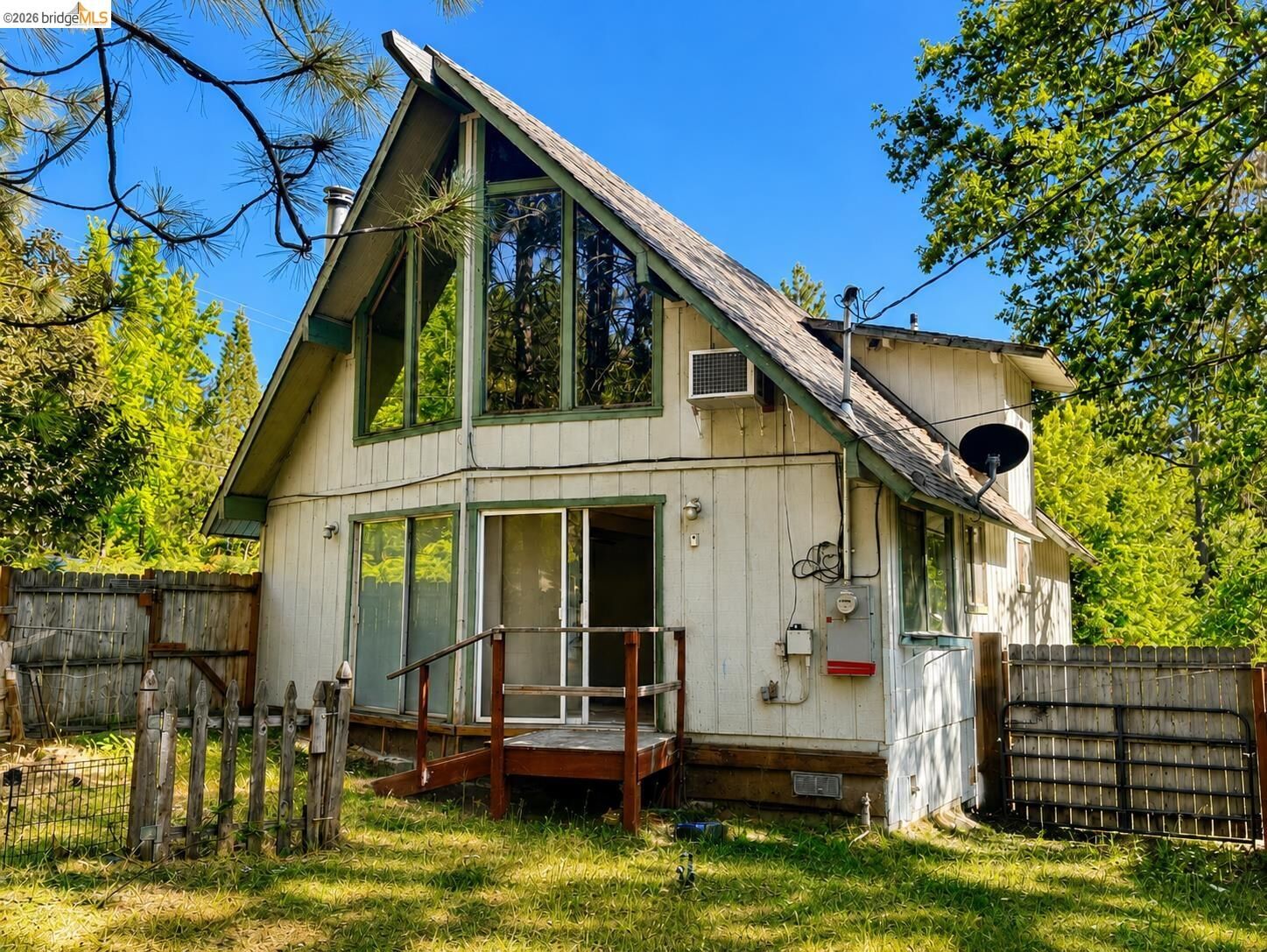 Property Photo: 22036 Crystal Falls Dr CA 95370