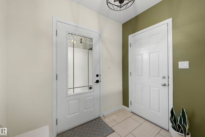 Property Photo: 2132 Cassidy Wynd SW AB T6W 3E1