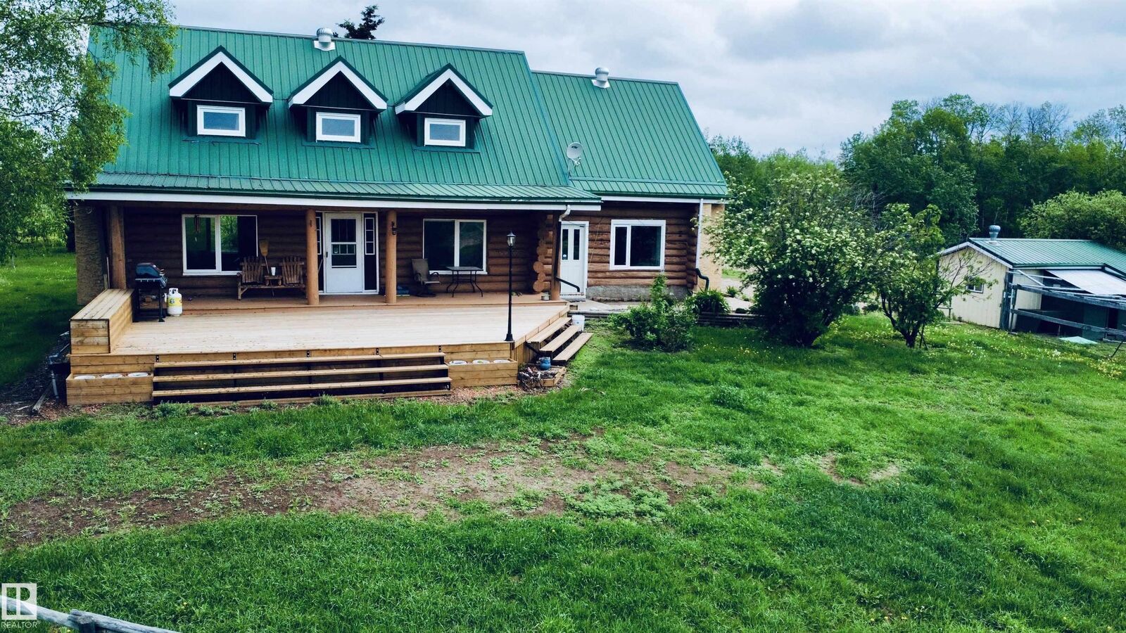 Property Photo: 60032 Rng Rd 111 A AB T0A 0C0