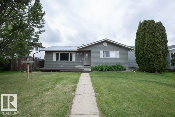 Property Photo:  10308 110 Avenue  AB T7P 1G2 