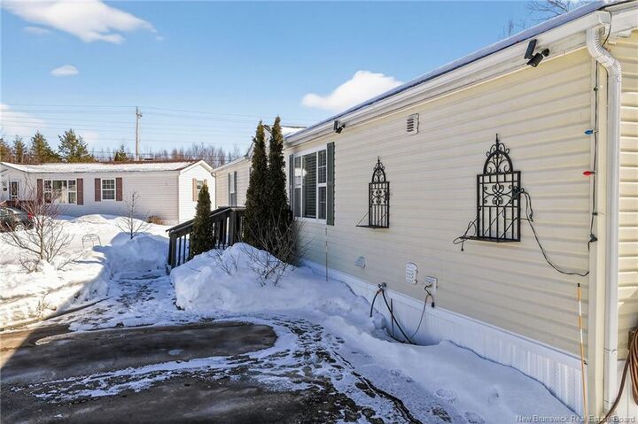 Property Photo: 8 Maple Ridge Lane NB E1B 5H6