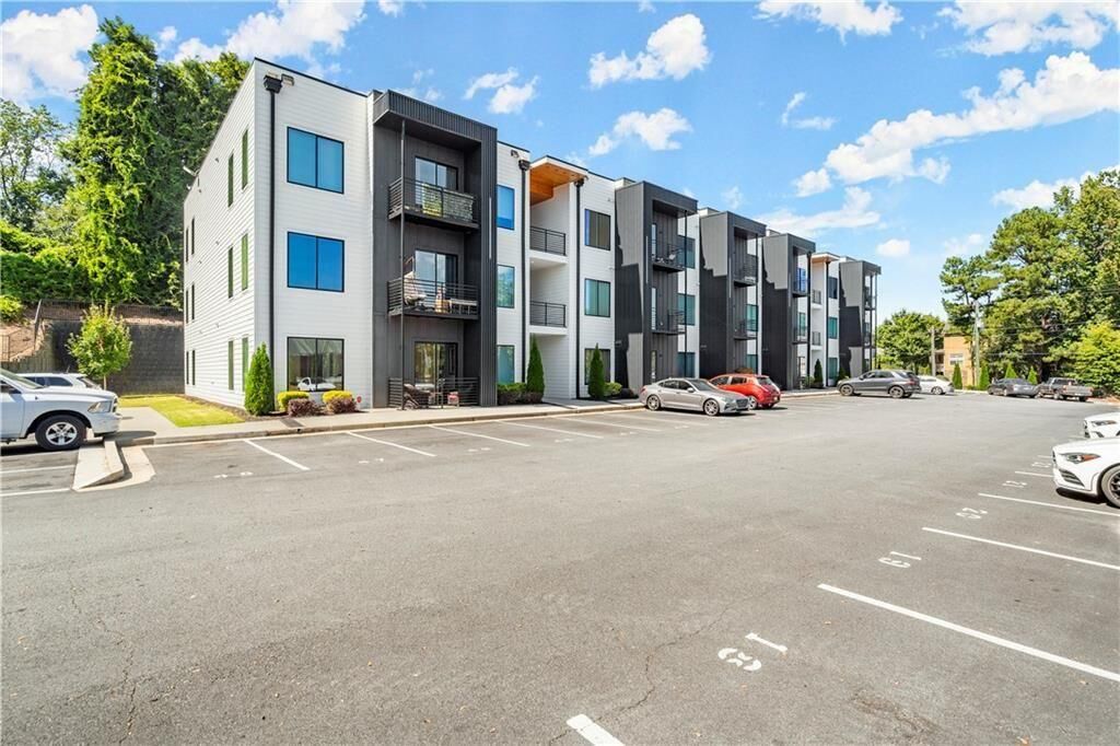 Property Photo: 1155 Custer Avenue SE 207 GA 30316