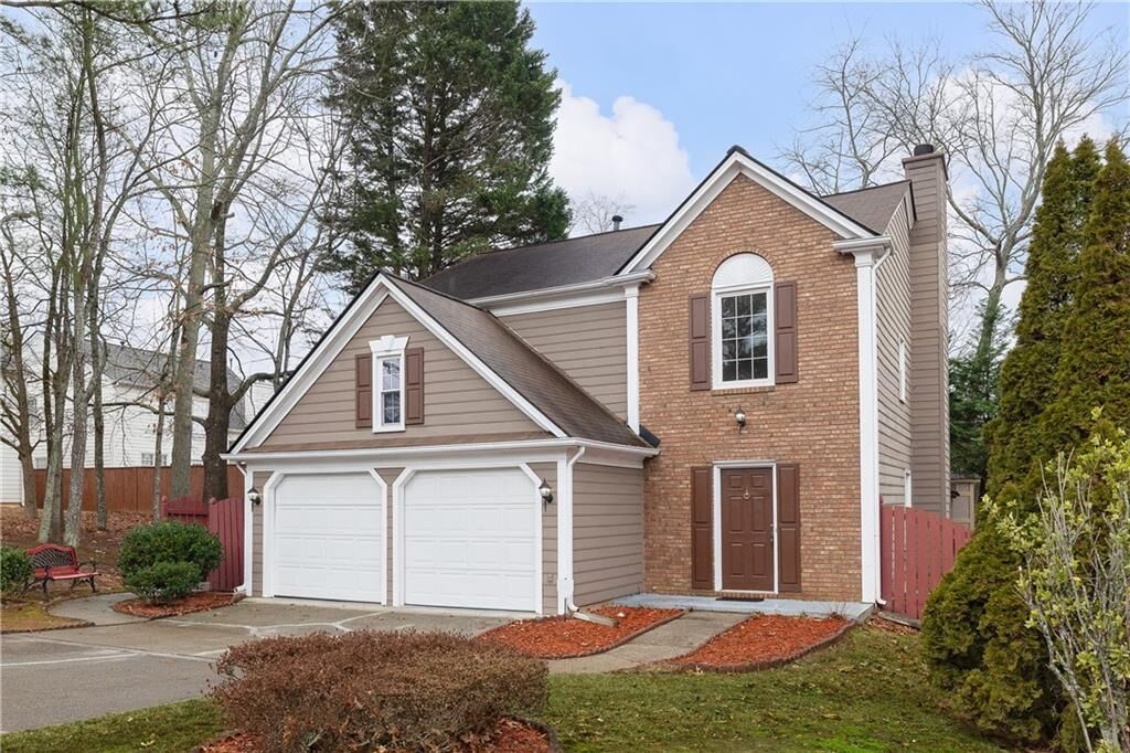 Property Photo:  914 Wenham Lane  GA 30044 
