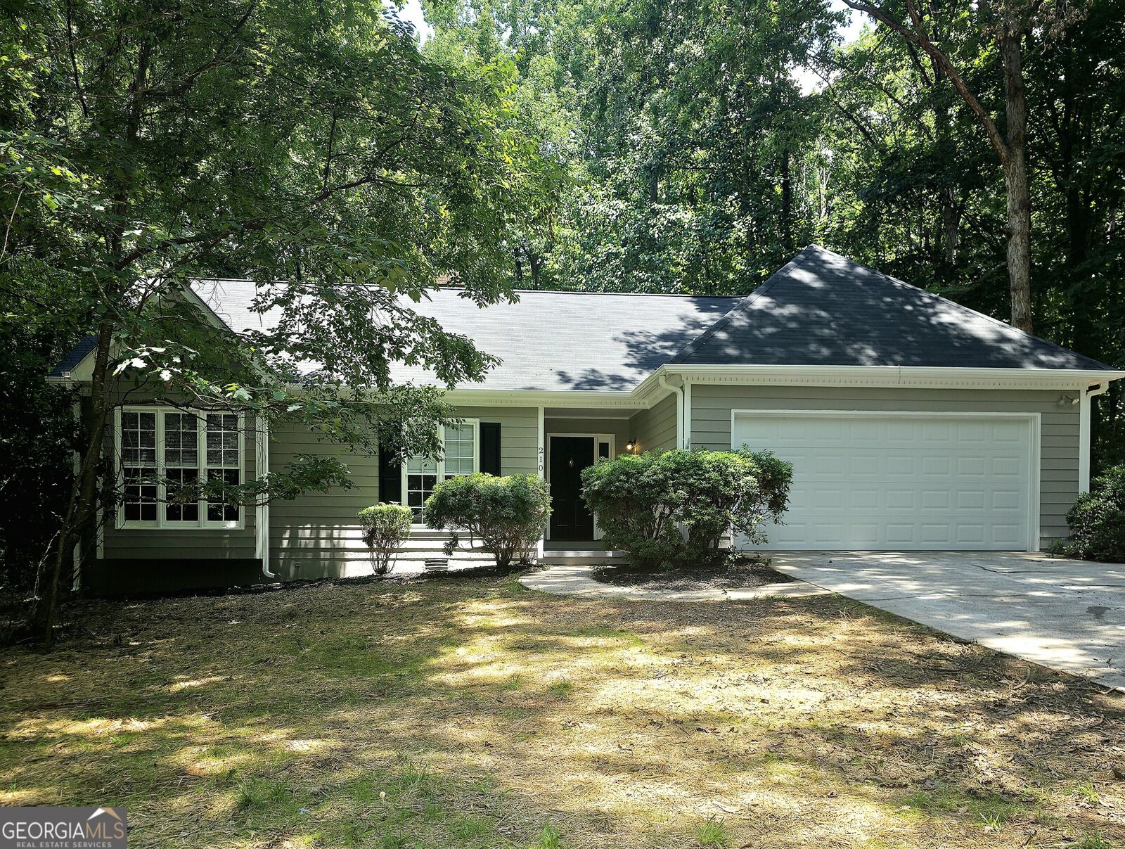 Property Photo: 210 New Haven Drive GA 30606