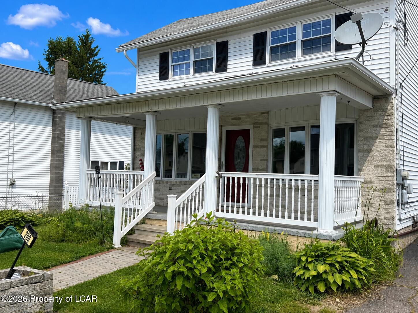 Property Photo: 200 Rock Street PA 18640