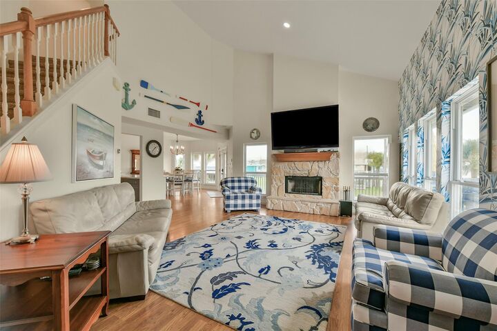 Property Photo:  4115 Buccaneer Boulevard  TX 77554 