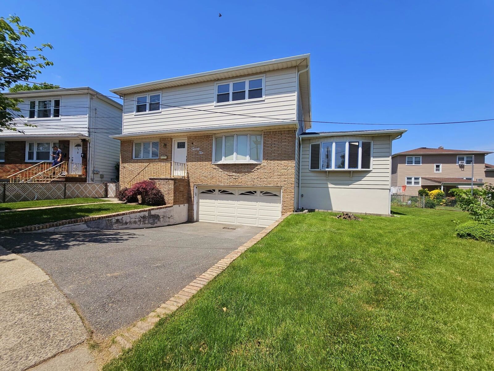 Property Photo:  22 Kennedy Ct #2  NJ 07071 