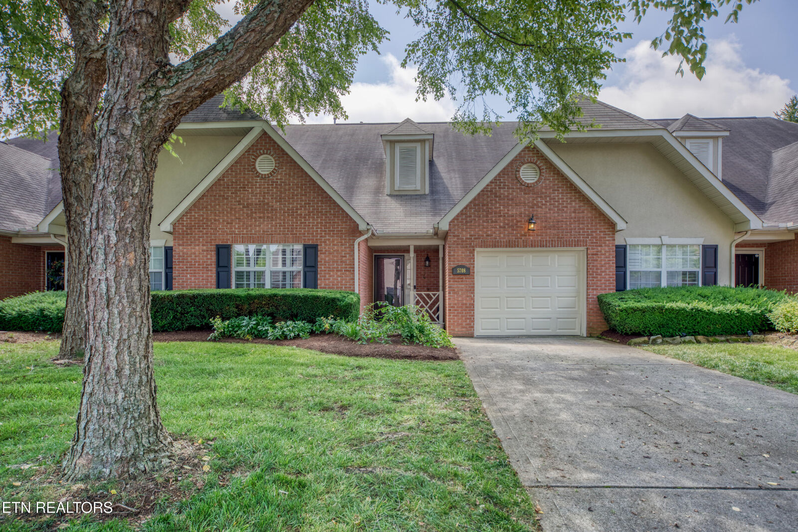 Property Photo:  5708 Boones Creek Lane  TN 37912 