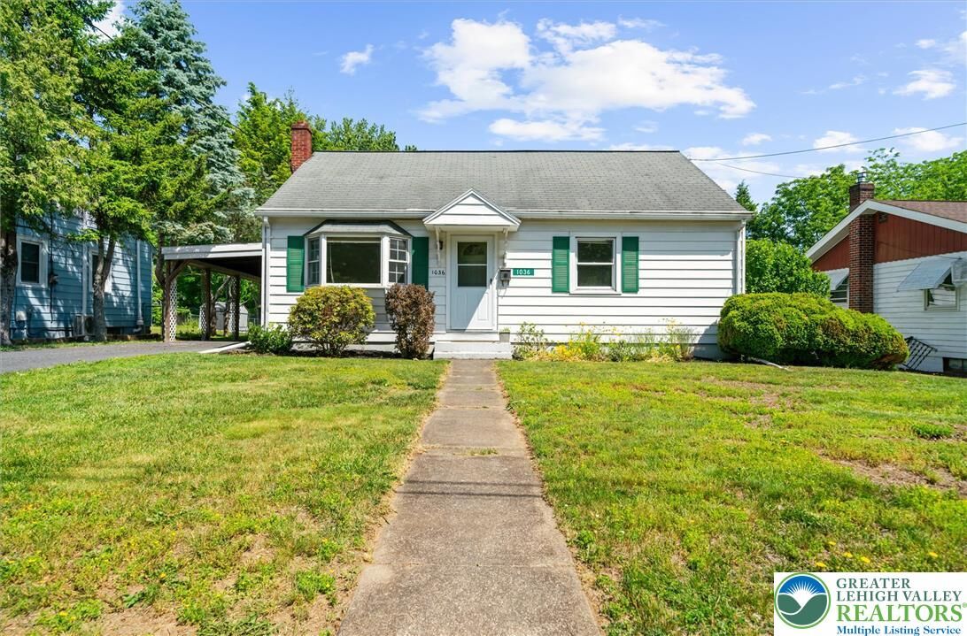 Property Photo:  1036 Fritz Avenue  PA 18360 