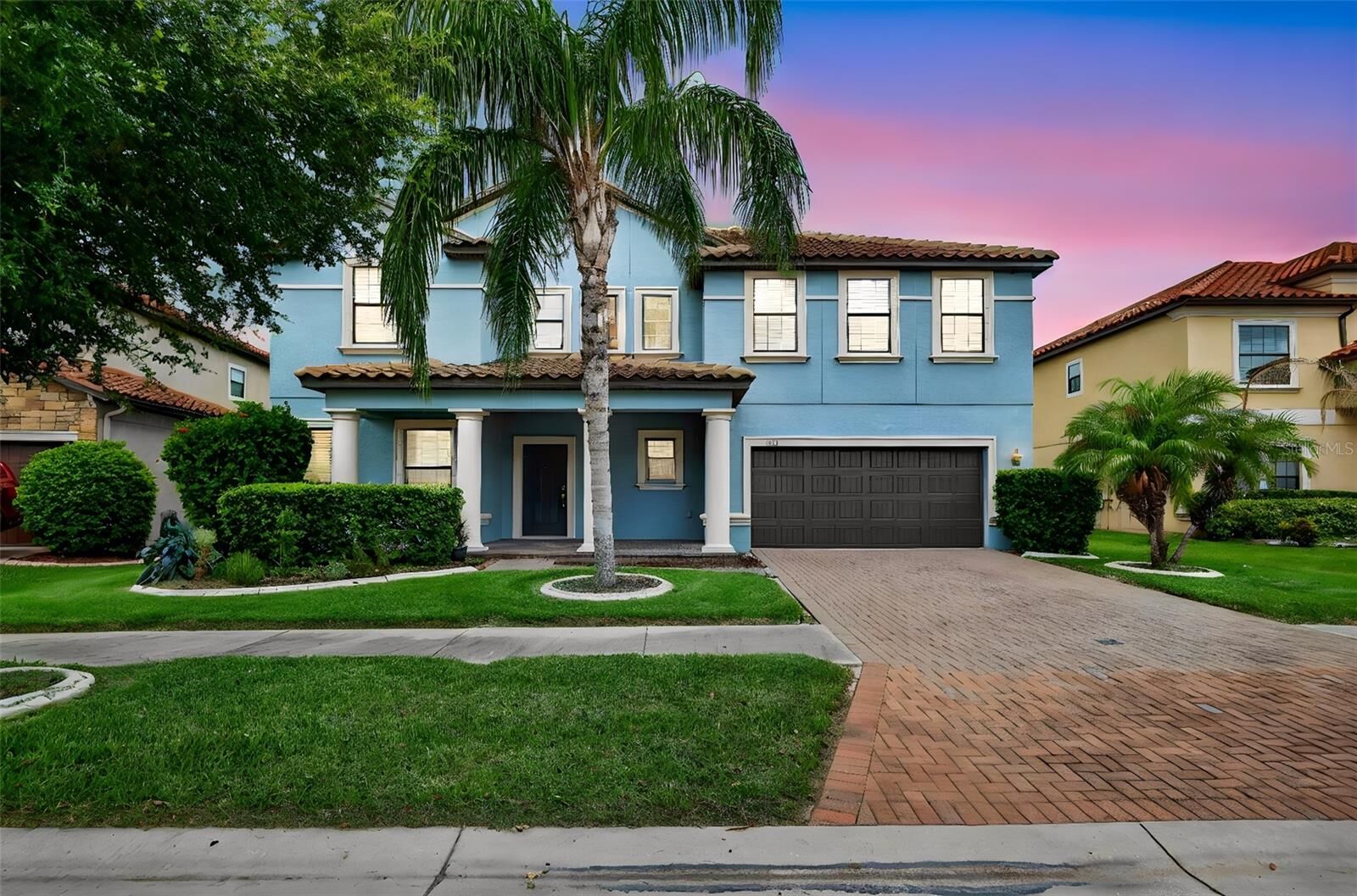 Property Photo:  11911 Sand Myrtle Road  FL 33579 