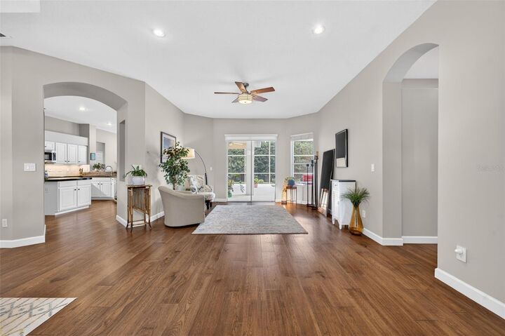 Property Photo: 411 Deer Pointe Circle FL 32707