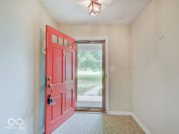 Property Photo: 224 E Hickory Lane IN 46227