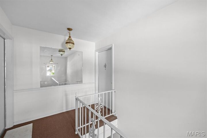 Property Photo:  7527 Claymont Court 4  IL 62223 
