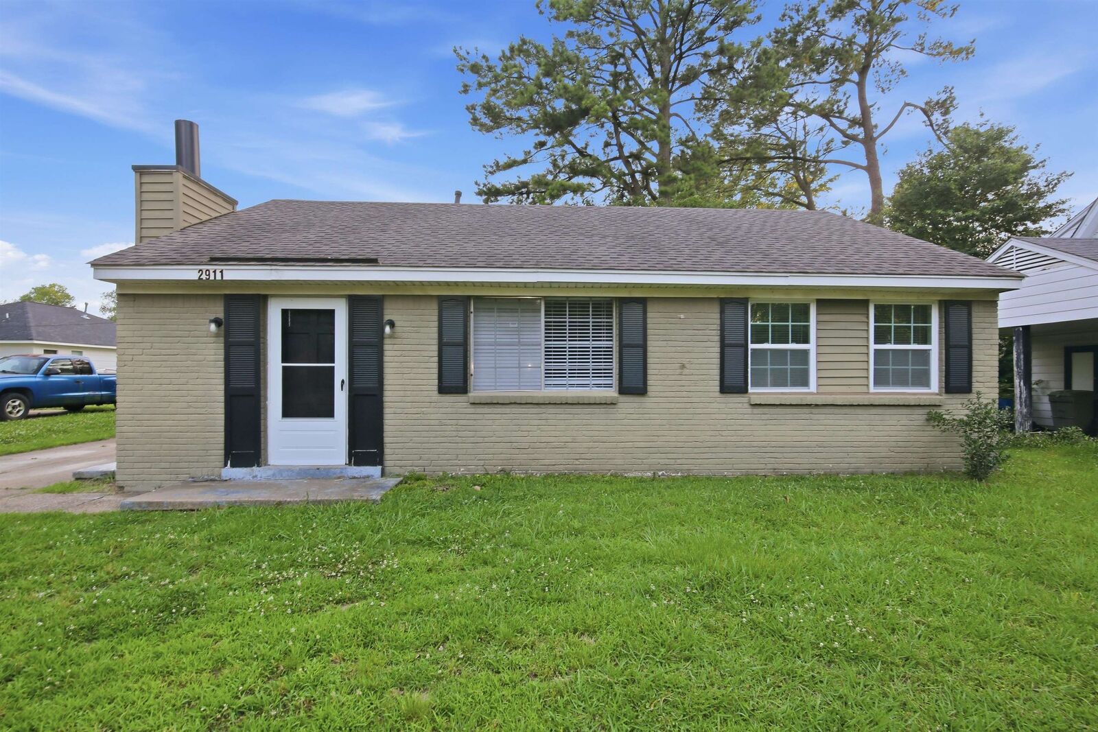 Property Photo:  2911 Claudette Rd  TN 38118 