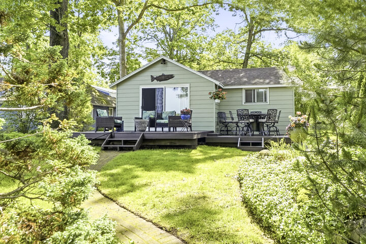 Property Photo:  5375 Front Street  MI 49337 