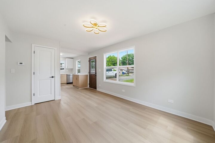 Property Photo: 25575 Orchard Avenue IL 60041