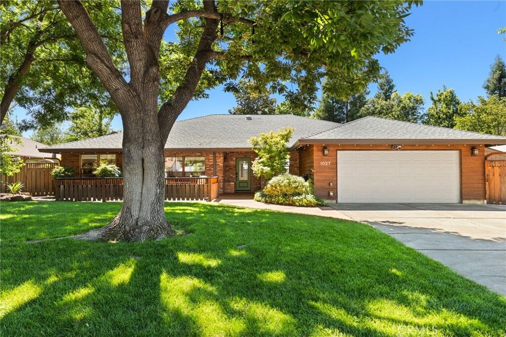 Property Photo:  1027 Colmena Drive  CA 95926 