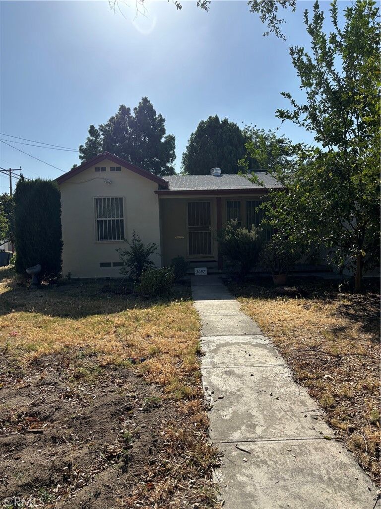 Property Photo:  3097 N G  CA 92405 