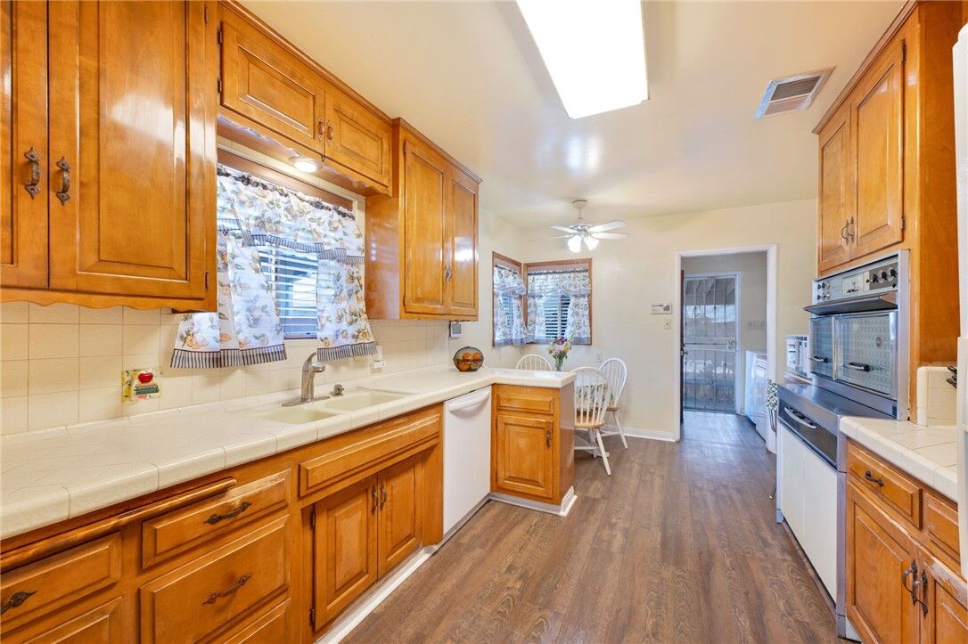 Property Photo:  14115 Leahy  CA 90706 