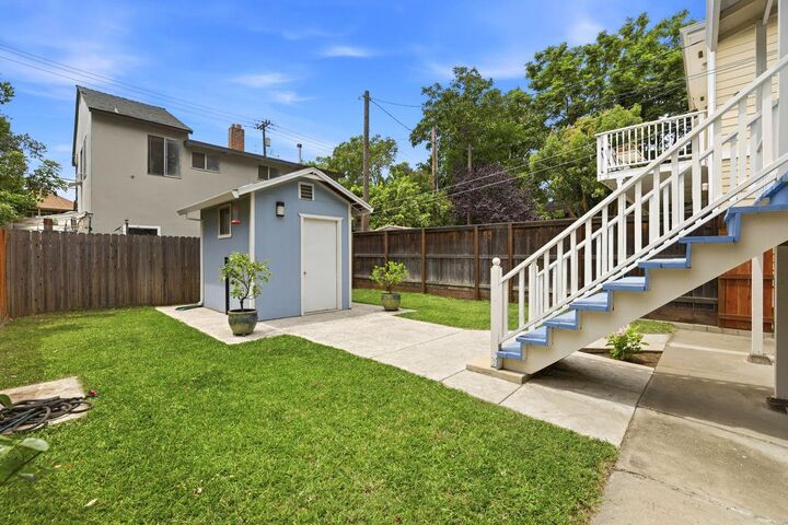 Property Photo: 1410 D Street CA 95814