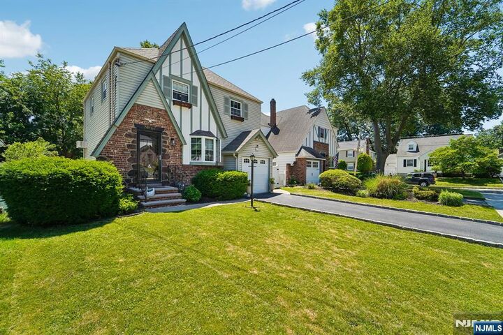 Property Photo:  67 Marlboro Road  NJ 07012 