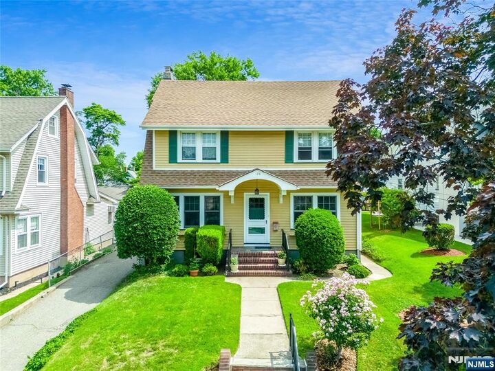Property Photo: 176 Woodward Avenue NJ 07070