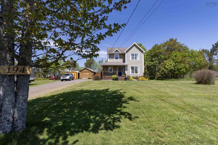 Property Photo: 194 King Street NS B0N 1S0