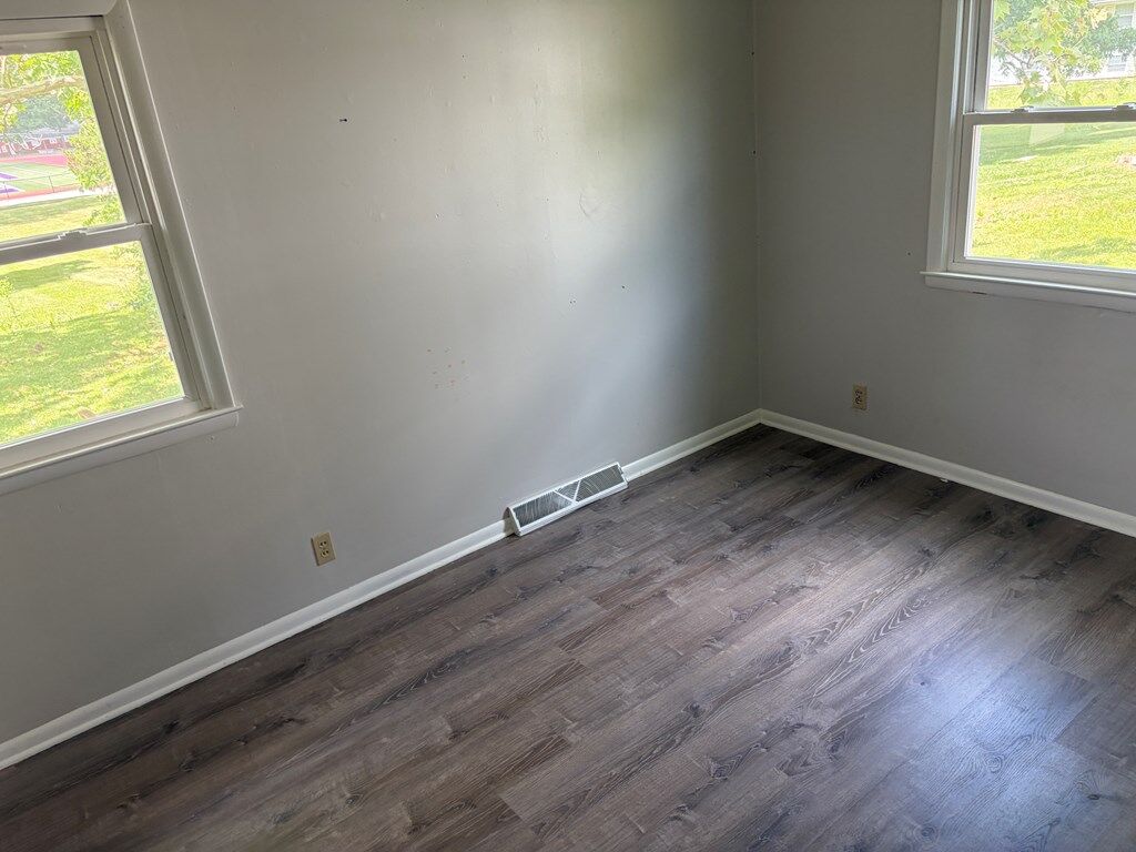 Property Photo: 1416 S Davis Street MO 63501
